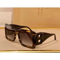 Burberry Sunglasses 2022080001