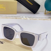 Burberry Sunglasses 2022080012